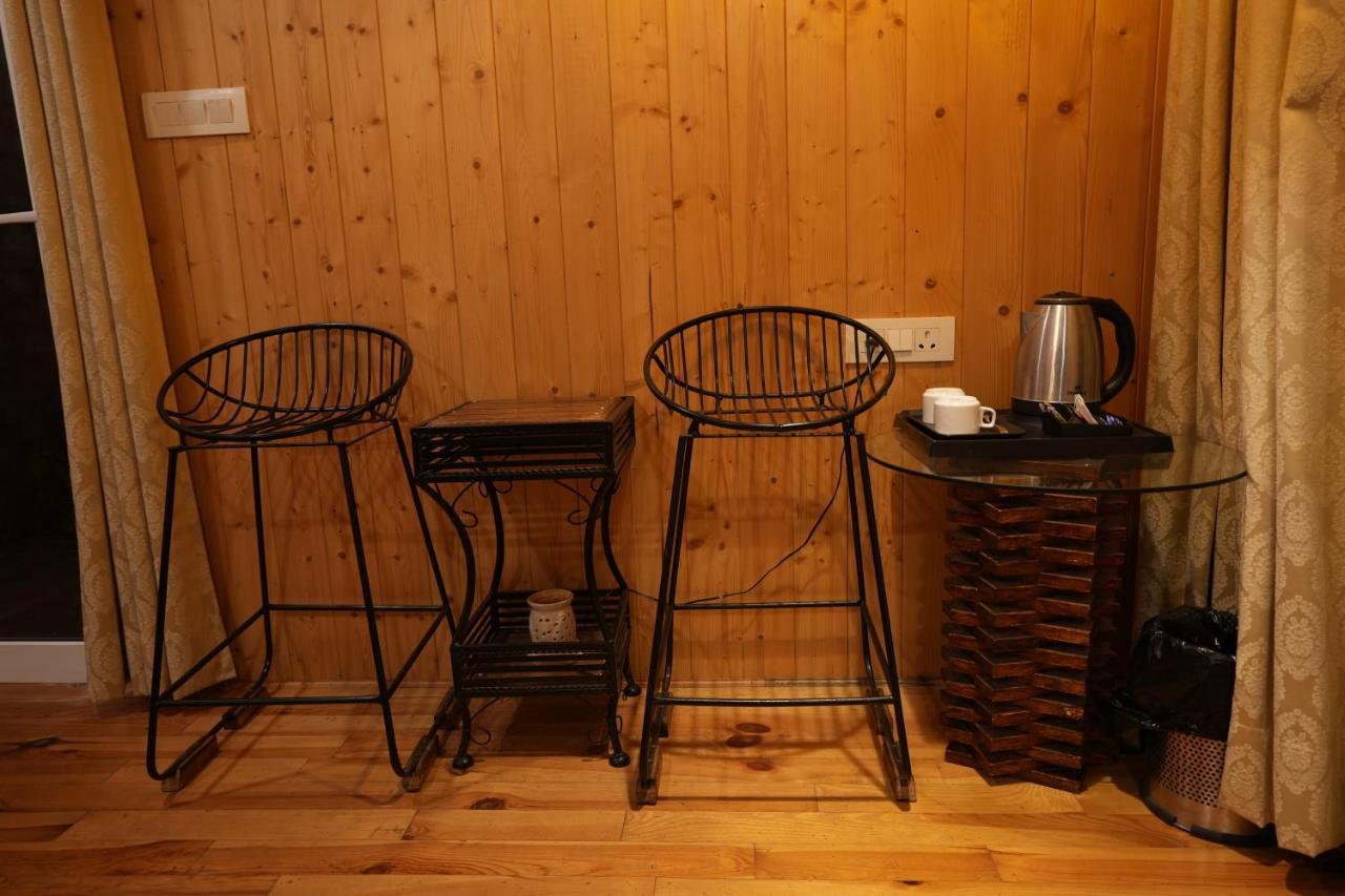 Thehimalayanliving Whistling Pines Hotel Mukteshwar Exterior photo