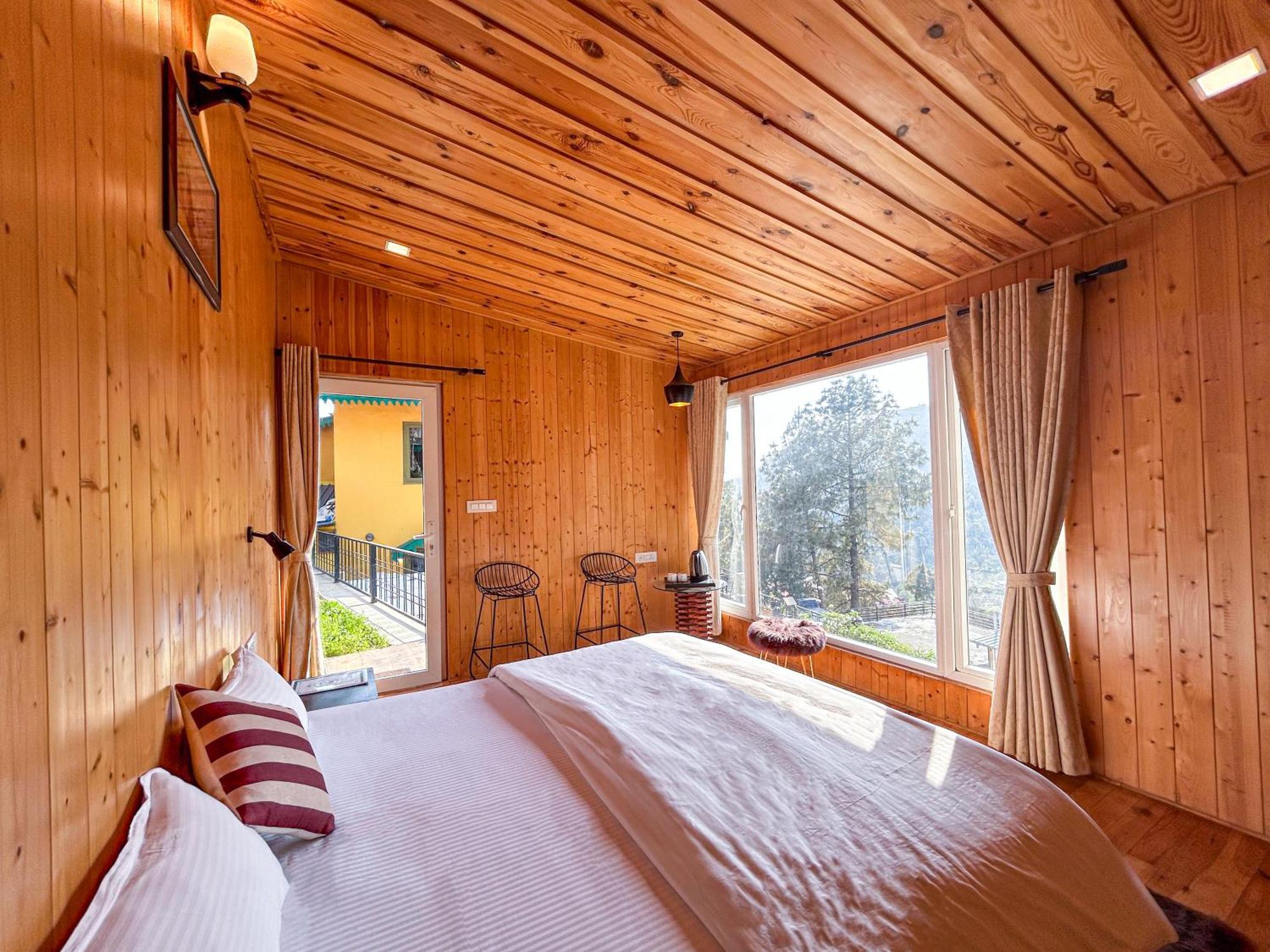 Thehimalayanliving Whistling Pines Hotel Mukteshwar Exterior photo