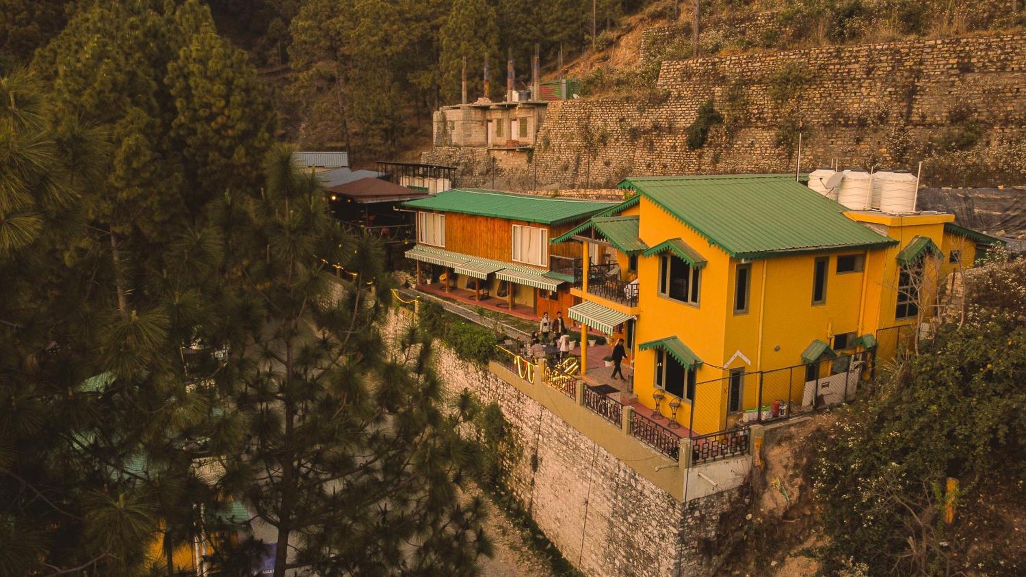 Thehimalayanliving Whistling Pines Hotel Mukteshwar Exterior photo